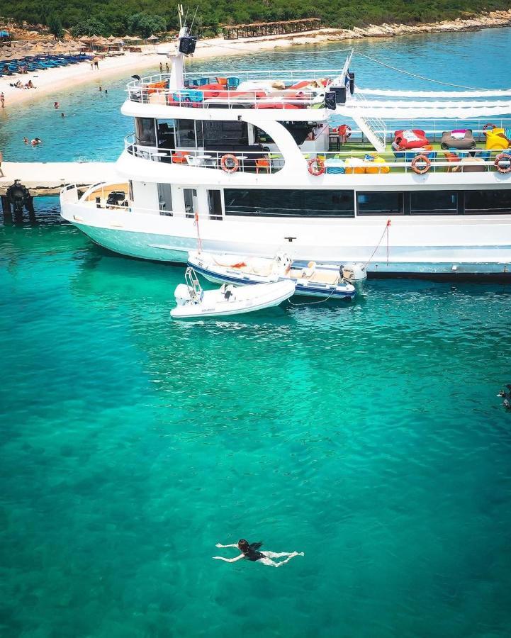 Queen Isabella Premium Vlorë Exterior foto